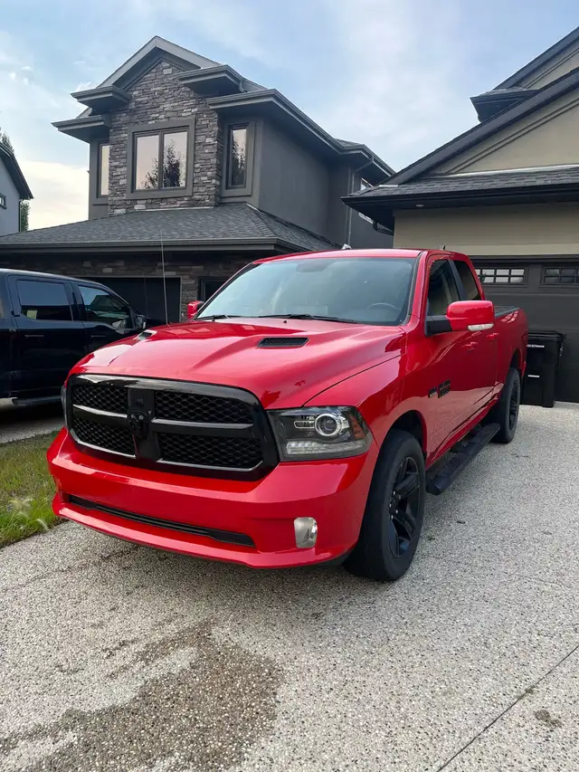 RAM 1500 Sport 4x4 Quad Cab 6'4"