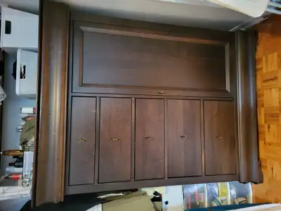 Commode en bois massif – 5 tiroirs + rangement, très solide, View more