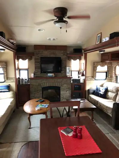 2012 Forest River Wildwood 37’ Travel Trailer on Seasonal Lot – Collins Harbour Marina, St. Williams...