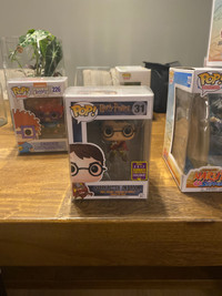 Reduced: Harry potter on broom 31 exclusive Funko Pop