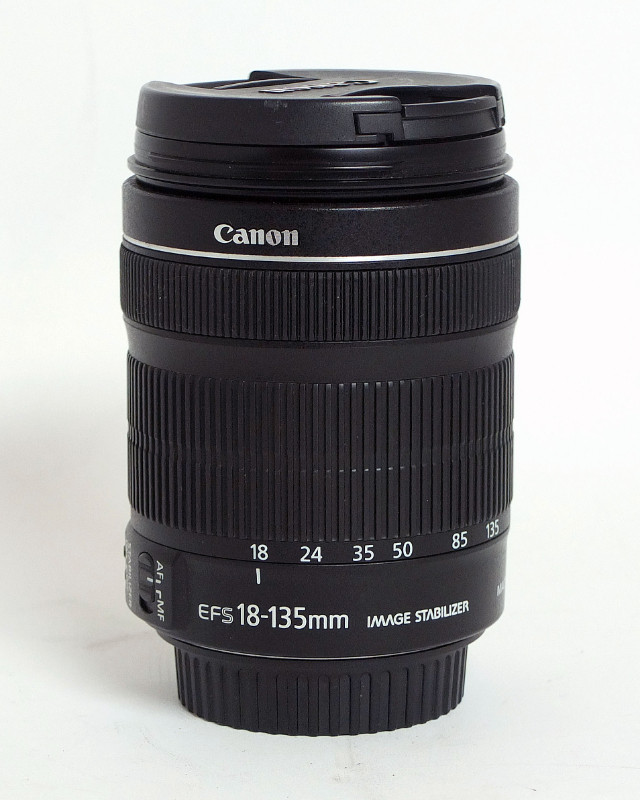 Canon EF-S 18-135mm 1:3.5-5.6 IS STM Zoom Lens $325.00 in Cameras & Camcorders in Markham / York Region