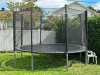 12 feet trampoline with 8 poles