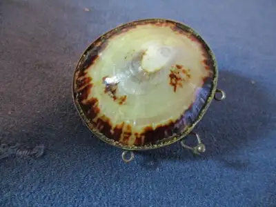 VINTAGE MOTHER OF PEARL TRINKET BOX-RINGS-UNIQUE PATTERN-ANTIQUE, View more