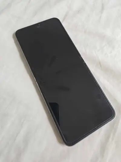 Samsung Galaxy Z flip 6, View more