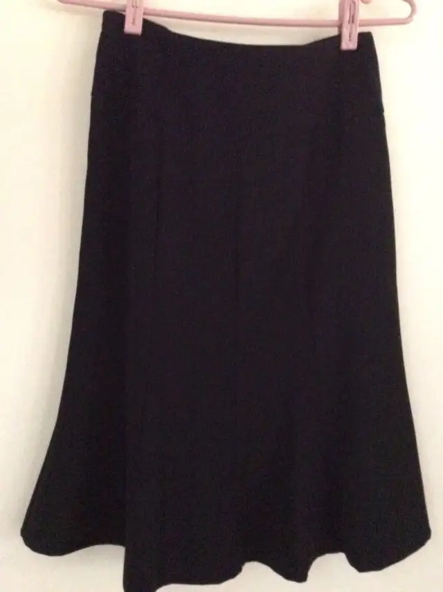 Jupe noire « Joseph Ribkoff » pour femme in Women's - Dresses & Skirts in Saguenay - Image 9