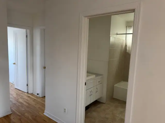 grand 51/2 à louer  in Long Term Rentals in City of Montréal - Image 9