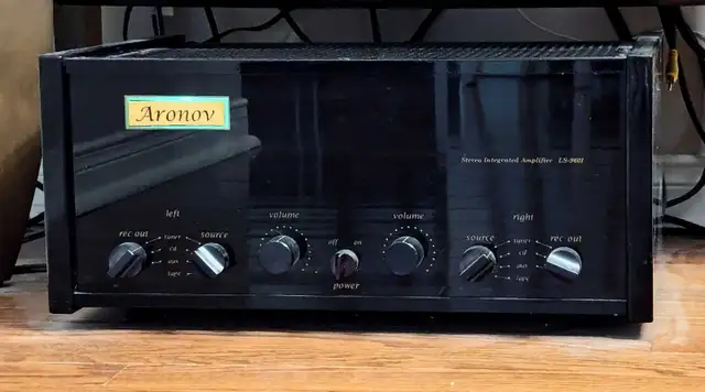 Aronov tube stereo integrated amplifier in General Electronics in Markham / York Region - Image 3