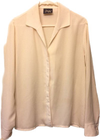 Vintage Women’s Lg JW button down, long sleeves blouse