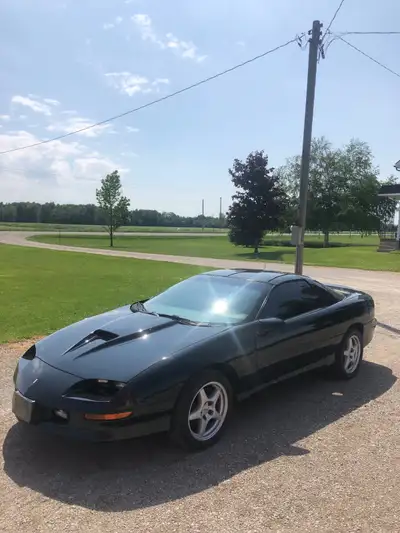 Auto, T-tops, leather, excellent condition