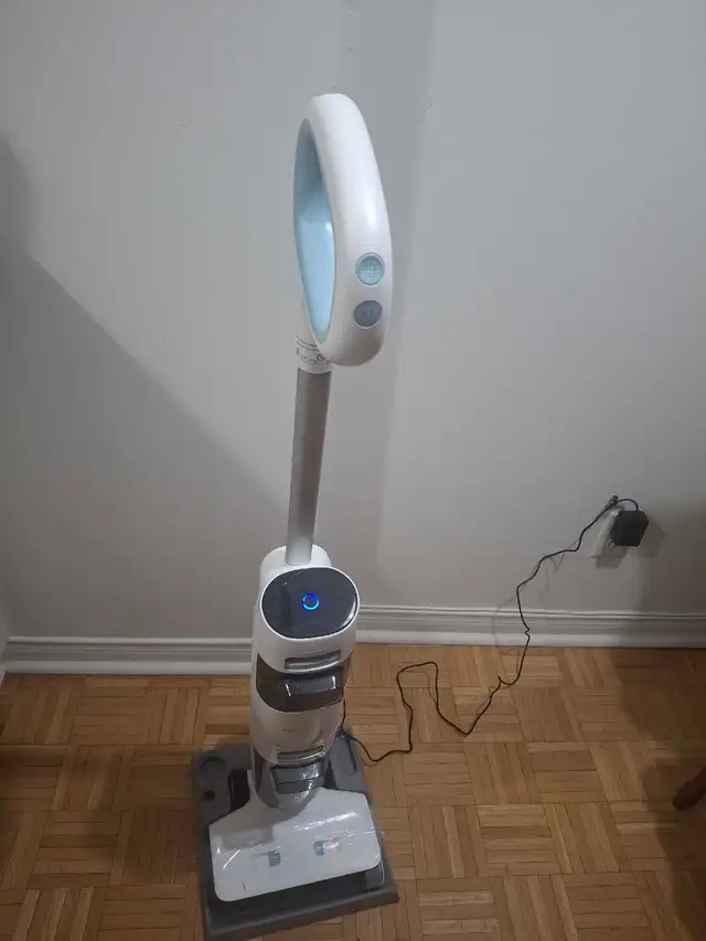 Nettoyeur Tineco Go H20  3 en 1 in Vacuums in City of Montréal - Image 2