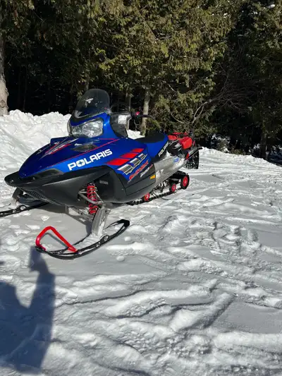 2006 Polaris Switchback 600. Carburated liberty 600 HO motor. Second owner. Has always been solid, v...