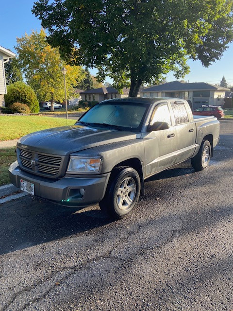 2011 Dodge (RAM) Dakota SXT 4x4 Crewcab Truck in Cars & Trucks in Thunder Bay - Image 2