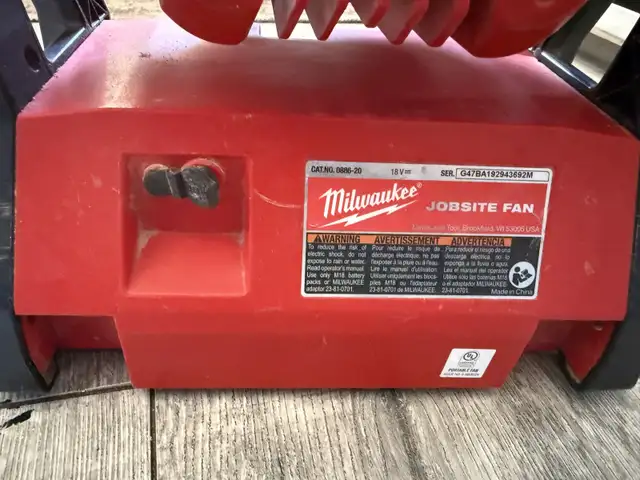 Milwaukee Jobsite Fan only tool no battery no charger  in Power Tools in Oshawa / Durham Region - Image 6