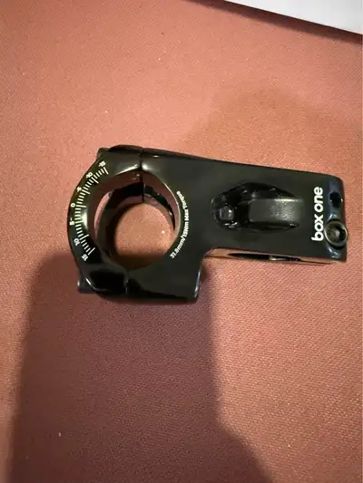 Box One Oversized 31.8mm x 53mm front load Stem - 1 1/8”, View more