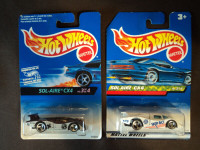 HOT WHEELS SOL-AIRE CX4 LOT OF 2