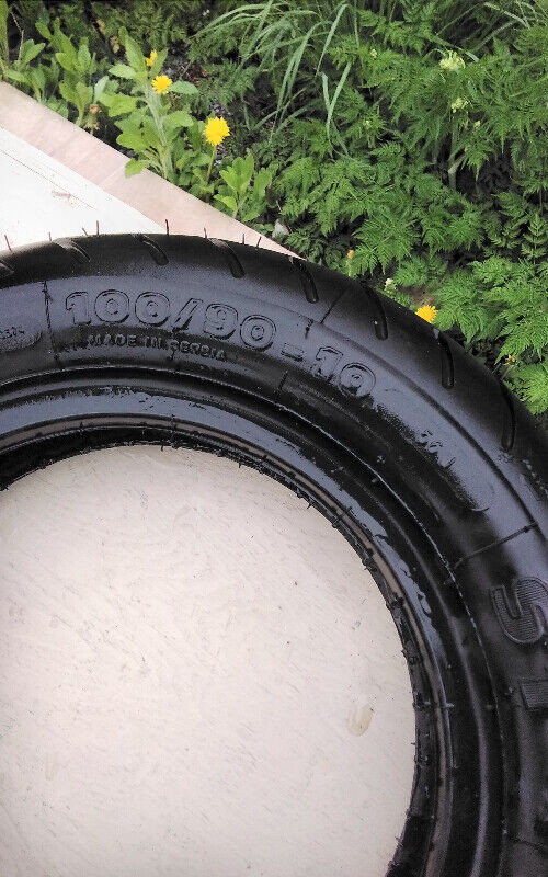 Michelin S1 Scooter front/rear wheel in Motorcycle Parts & Accessories in Saint John - Image 4