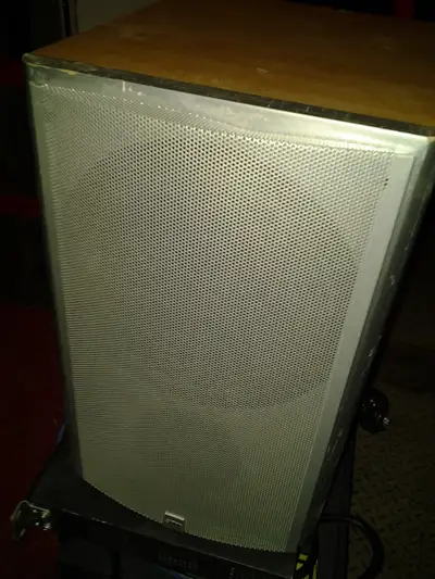Canton AS 22 SC 8" Powered Subwoofer 120 Watts, View more