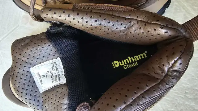 Dunham womams 7.5 hiking boots  in Women's - Shoes in Edmonton - Image 8