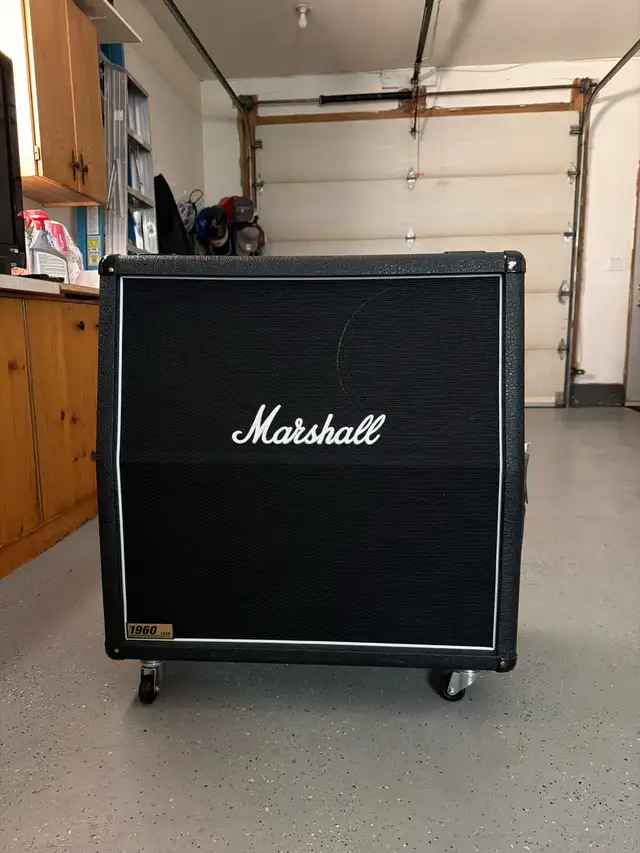 Marshall 1960A - 2019 in Amps & Pedals in Barrie - Image 2