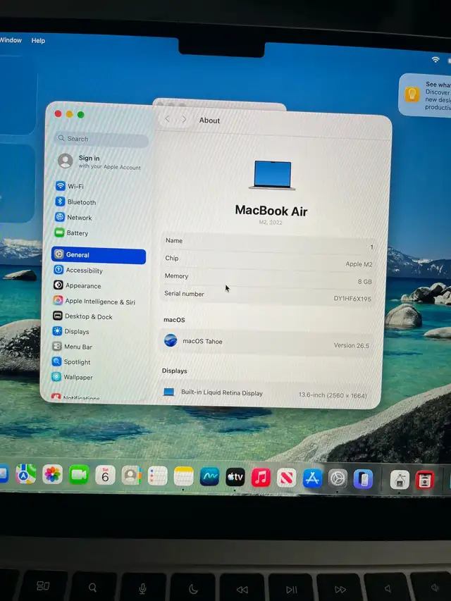 MacBook Air M2 2022 * Great Condition in Laptops in London - Image 4