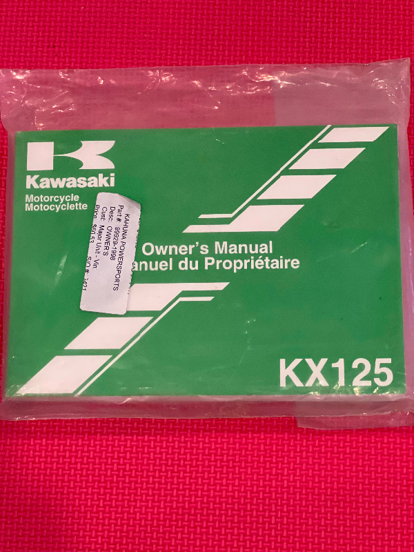 Kawasaki KX125 vintage discontinued Owners Manual oem 99929-1998 in Other in Barrie - Image 3