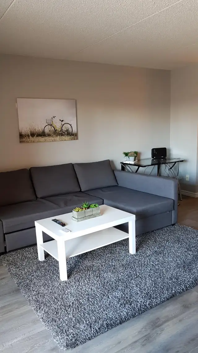 77 Edmonton 1 Bedroom Condo for Sale