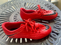 Nike Jr. Hypervenom soccer outdoor shoes