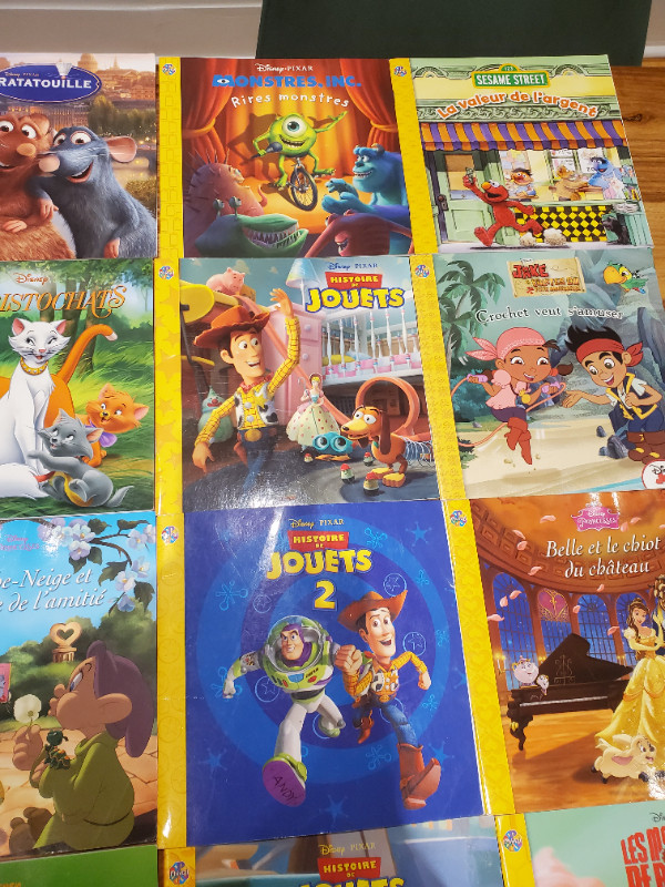 Lot de 13 livres Disney pour enfants dans Livres jeunesse et ados  à Ville de Montréal - Image 3