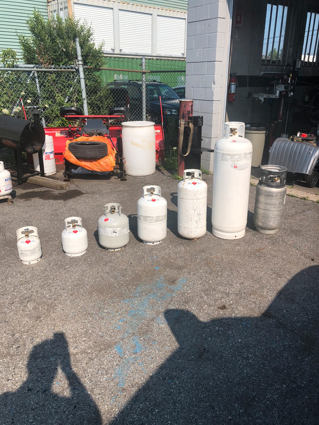 Refurbished propane tanks and bbq tanks for sale. BBQs & Outdoor