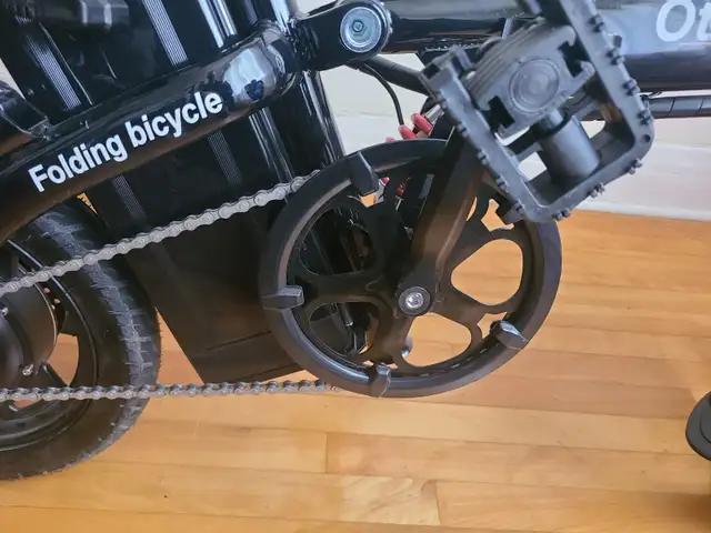 Electric bike. Velo electrique. Svp lire la description. in eBike in City of Montréal - Image 7