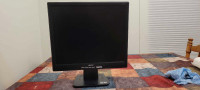 Acer 17 inches monitor 