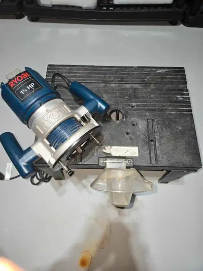 Router with table - as is / for parts, View more