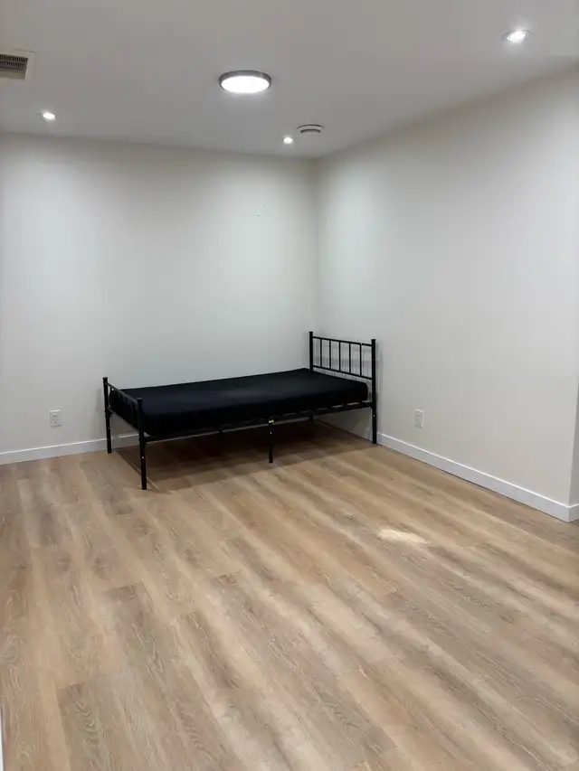 Basement for Rent for FEMALE ONLY near Airport Calgary