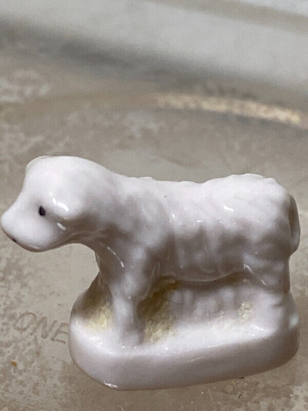 Antiques White Pottery Sheep Figurine 1” X 0.5” in Arts & Collectibles in Vancouver - Image 3