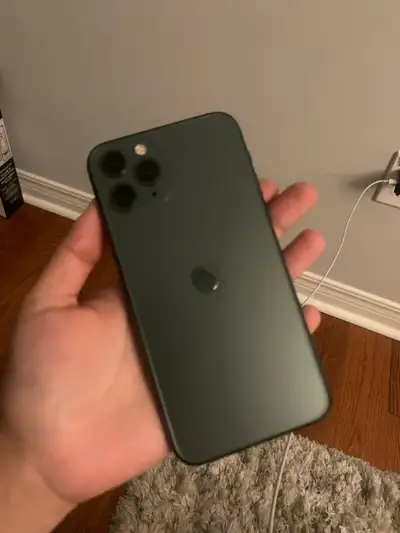 IPHONE 11 PRO need gone asap! read details, View more