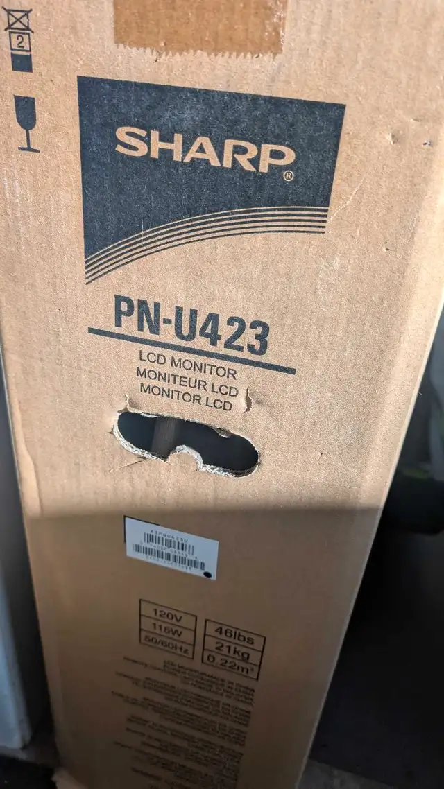 Sharp PN-U423 new in box in TVs in Ottawa - Image 4