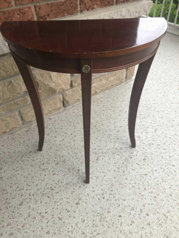 Nice half moon console table, 24”D 28”H in Other Tables in Markham / York Region - Image 2