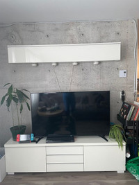 Agencement meuble télé blanc IKEA
