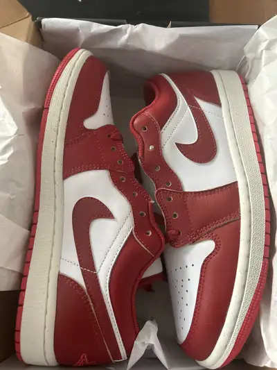 Air Jordan 1 - Size 8 , View more
