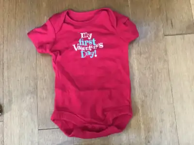 0-3 MONTH SNAP CROTCH RED ONESIE MY FIRST VALENTINE’S DAY!, View more