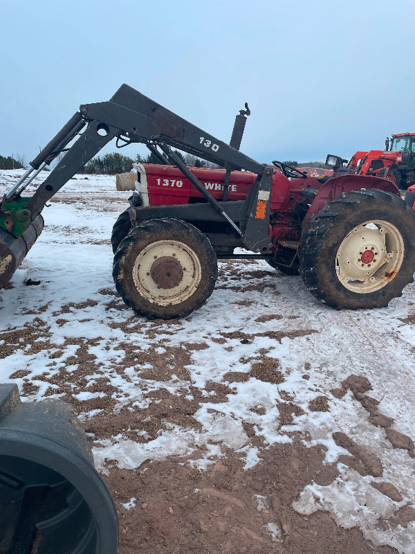 4wd drive loader tractor for sale. in Farming Equipment in Moncton