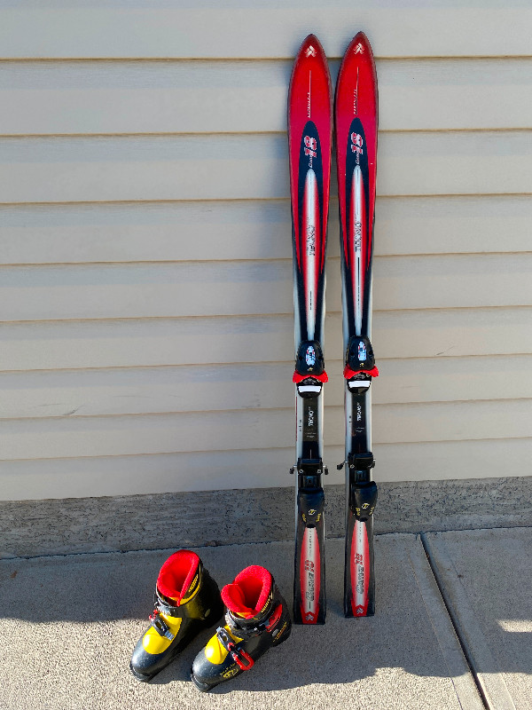 Techno youth skis (130cm) and Head Boots (22.5) in Ski in Lethbridge