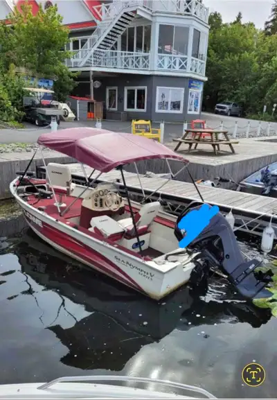 Price is firm . No trades thanks. Boat is located just outside of Peterborough at the cottage. Deliv...