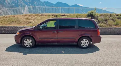 Perfect Traveler's Car for your holiday adventures - comes with a basic bed set-up and lots of stora...