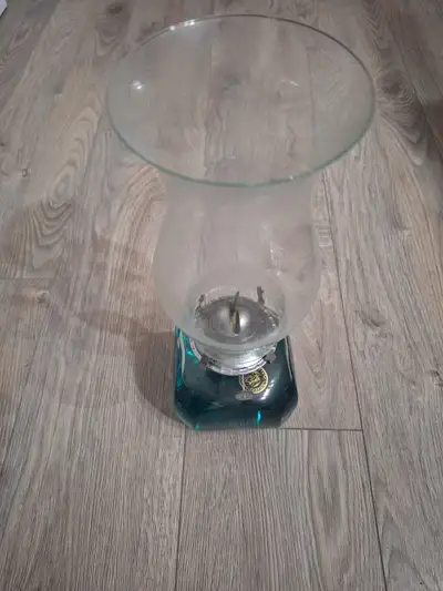 Lampe a huile/fuel lamp, View more