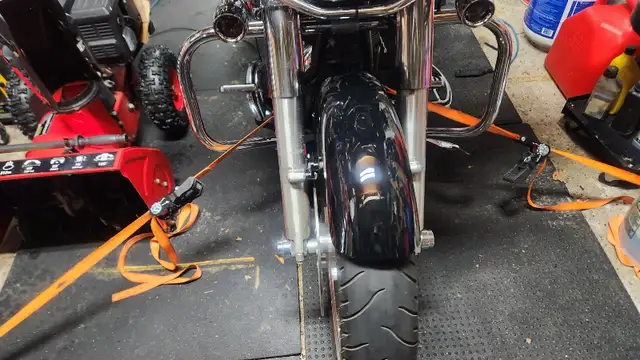 96-13 Harley Touring Wrap Around Front Fender BNIB in Street, Cruisers & Choppers in City of Toronto - Image 3