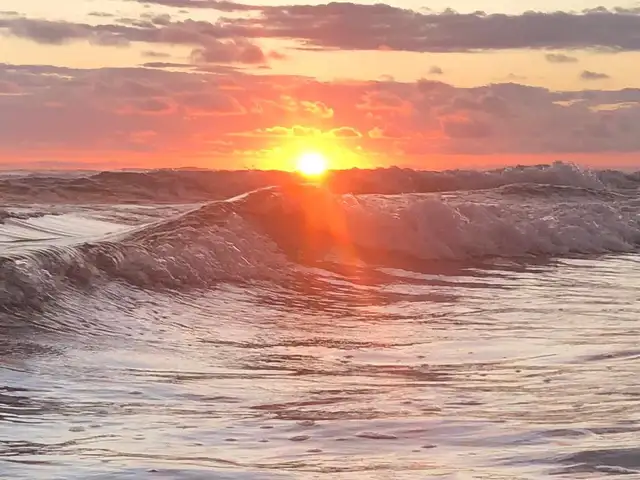 monthly and weekly rental costs rica - pacific in Other Countries in Canada - Image 9