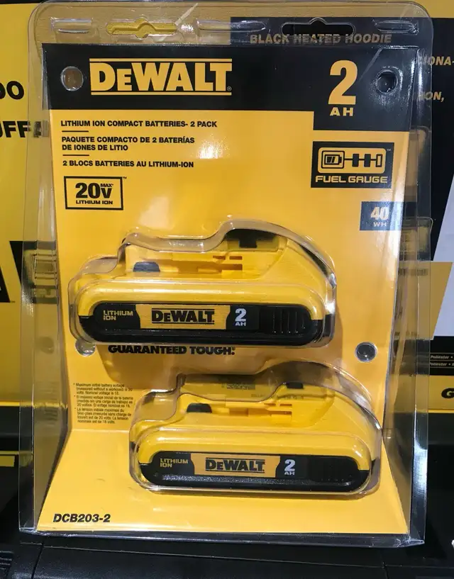 Dewalt 20v batteries  in Power Tools in Hamilton - Image 2