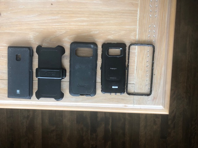 OtterBox Cell phone Case with  belt clip for Samsung S8 dans Accessoires pour cellulaires  à Ouest de l’Île