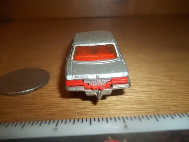 Majorette Mercedes 450 SE in Toys & Games in City of Montréal - Image 8